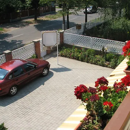 Olga Apartmanhaz Apartment